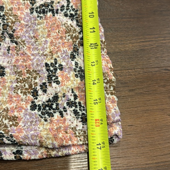 FREE PEOPLE NWT floral rushed with sheer Sleeves Top. - Picture 7 of 7